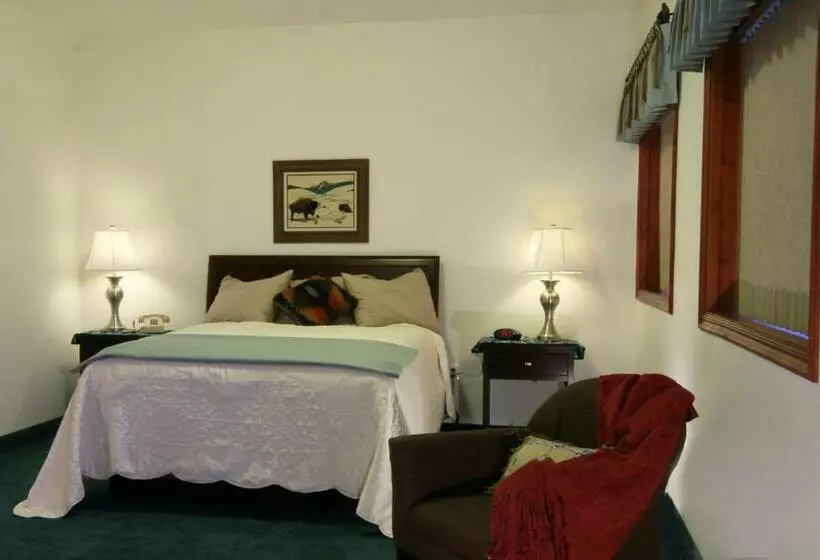 スタンダードスタジオ, Greenwood Village Inn & Suites