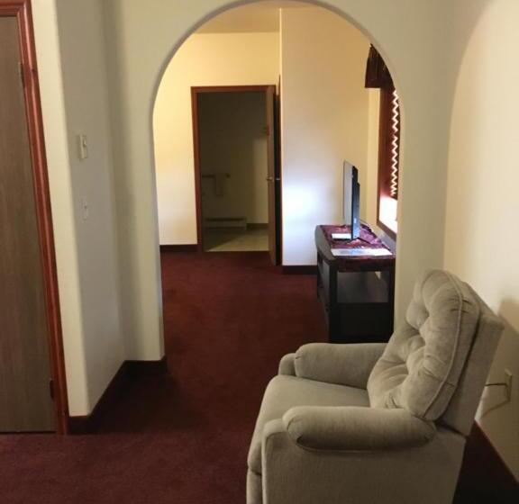 キングサイズベッドのスイートルーム, Greenwood Village Inn & Suites