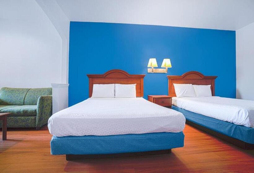 اتاق لوکس, Island Inn