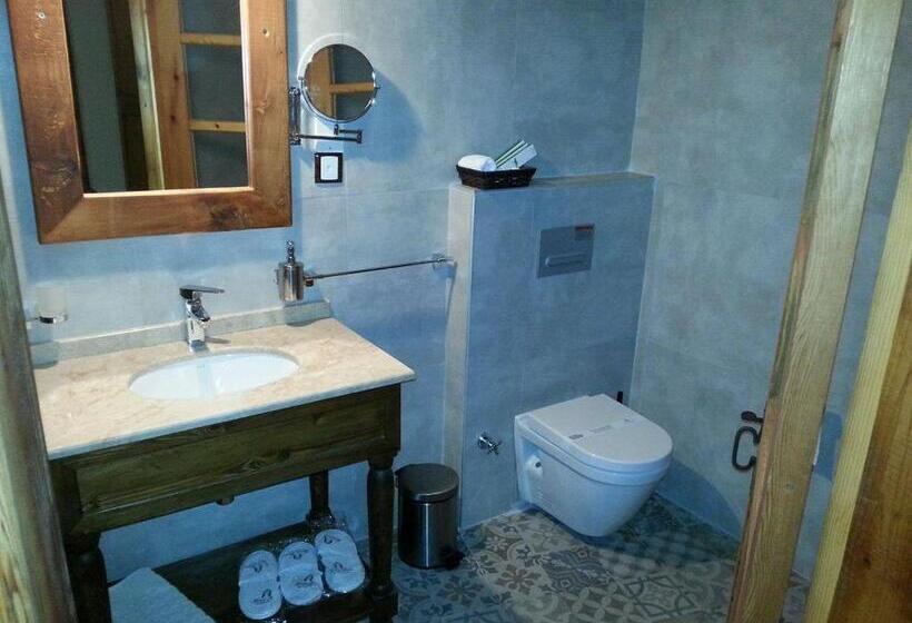 Номер Стандарт Трехместный, Kemerli Konak Boutique