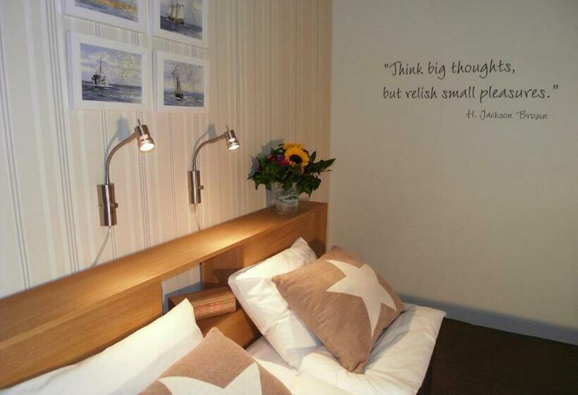 סוויטה, L Uddewalla