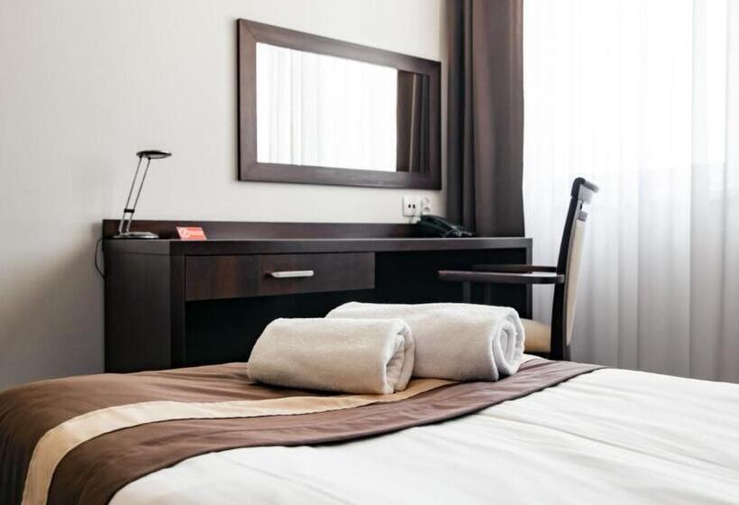 اتاق استاندارد, Maraton