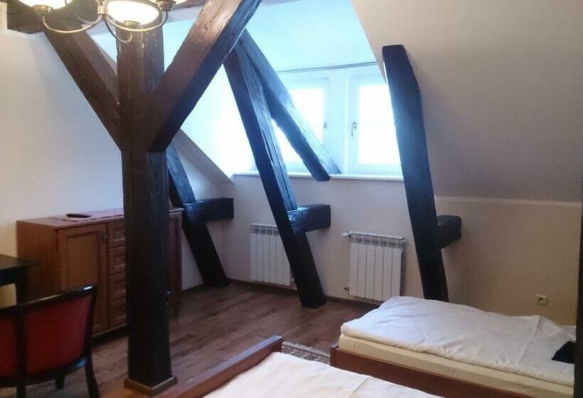 חדר סטנדרט יחיד, Mazurski Dwór