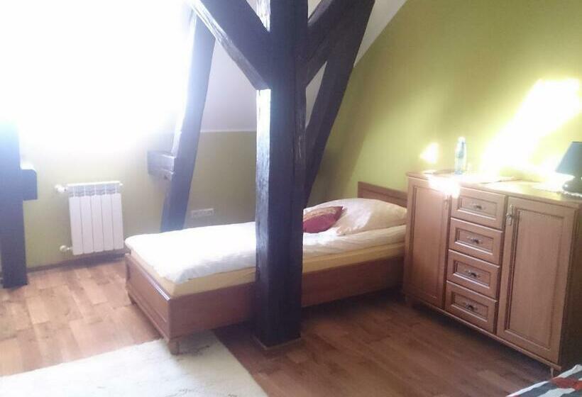 חדר סטנדרט יחיד, Mazurski Dwór