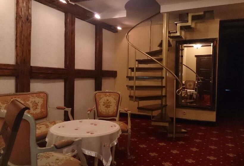 דירה בת חדר שינה 1 עם מרפסת, Mazurski Dwór