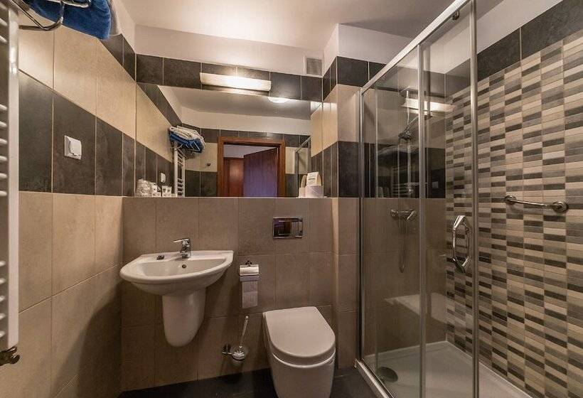 标准单人间, Nat świnoujście