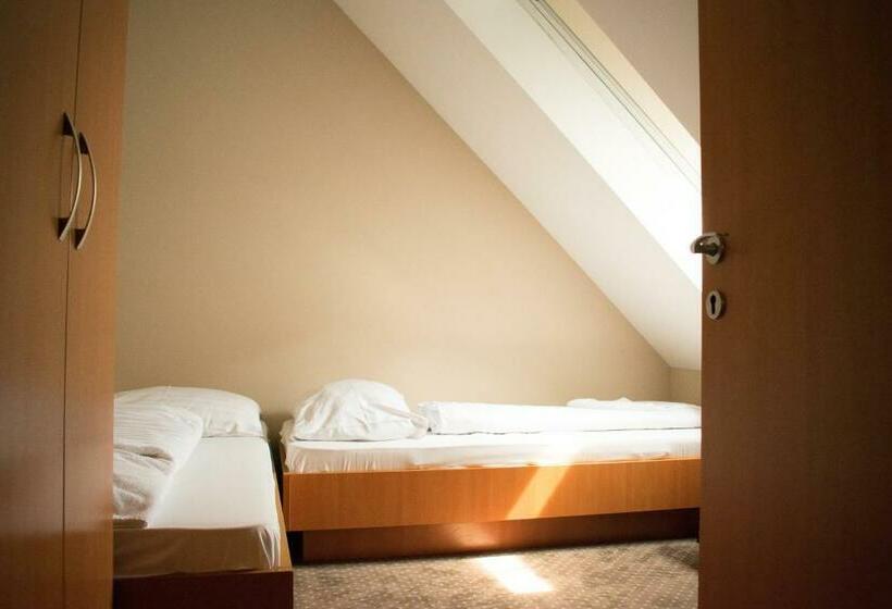 Апартаменты 2 Спальни, P4w Hotel Residence Szombathely