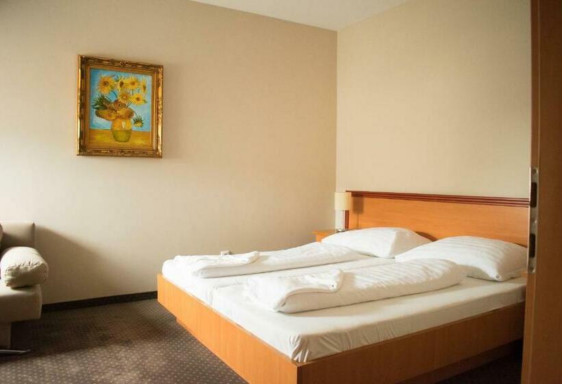 Апартаменты 2 Спальни, P4w Hotel Residence Szombathely