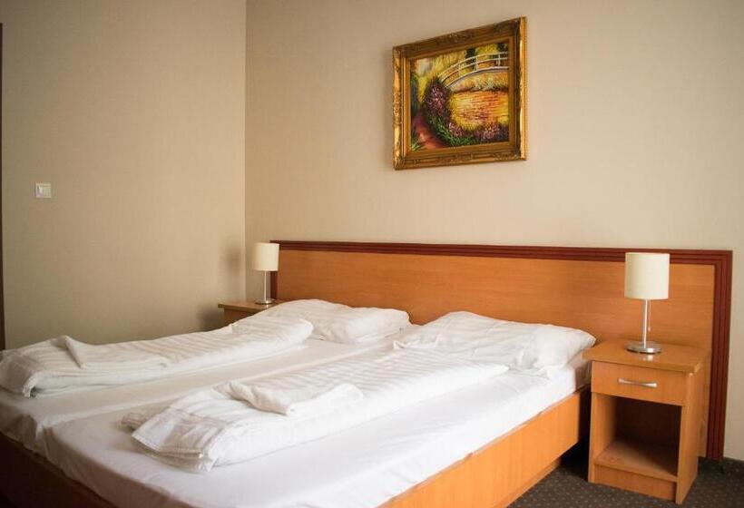 Номер Стандарт, P4w Hotel Residence Szombathely