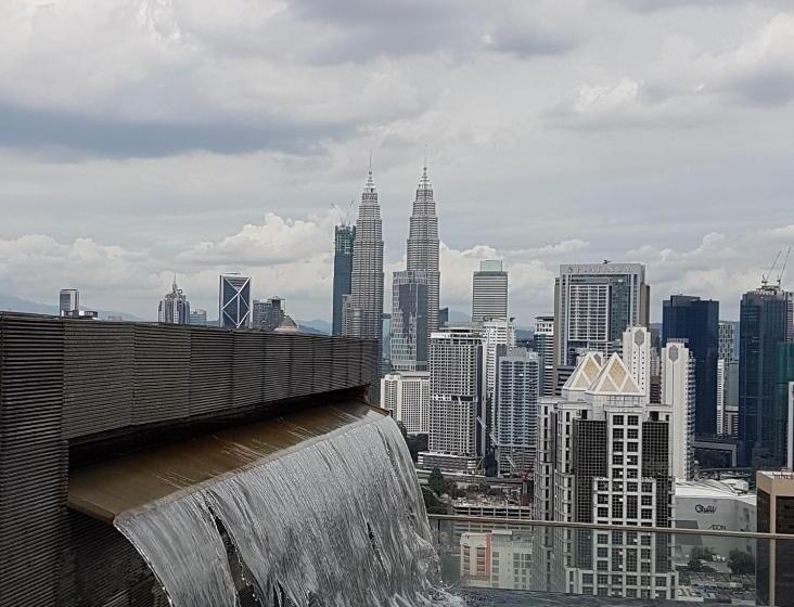 اتاق استاندارد با سرویس بهداشتی مشترک, Best Kl City View At Regalia Residence