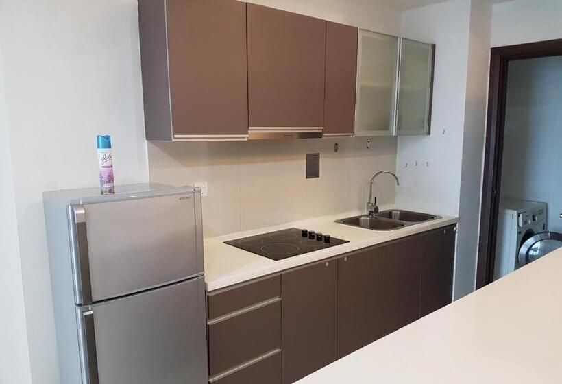 آپارتمان 2 خوابه, Best Kl City View At Regalia Residence