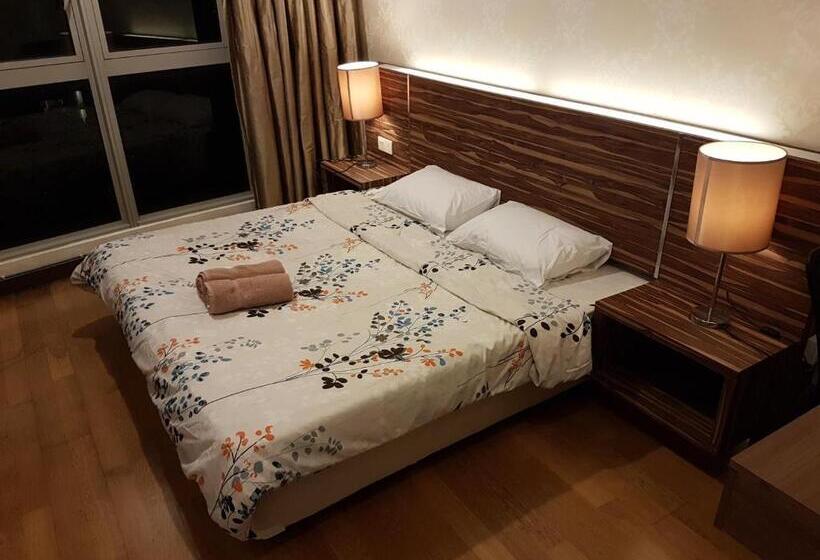آپارتمان 2 خوابه, Best Kl City View At Regalia Residence