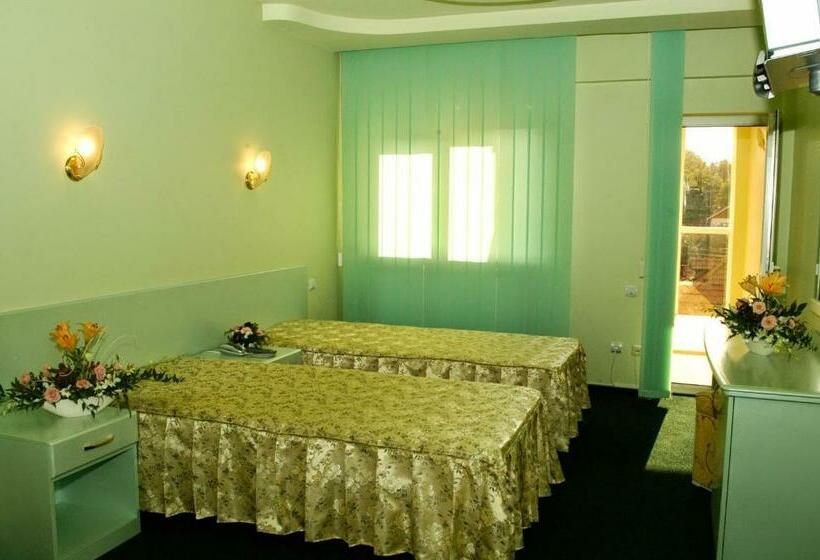 اتاق استاندارد, Regat