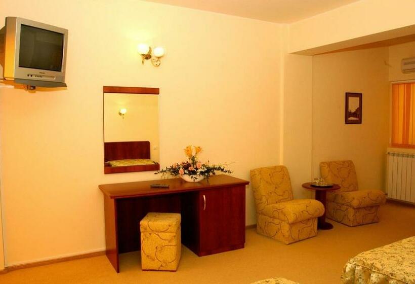 غرفة قياسية, Regat