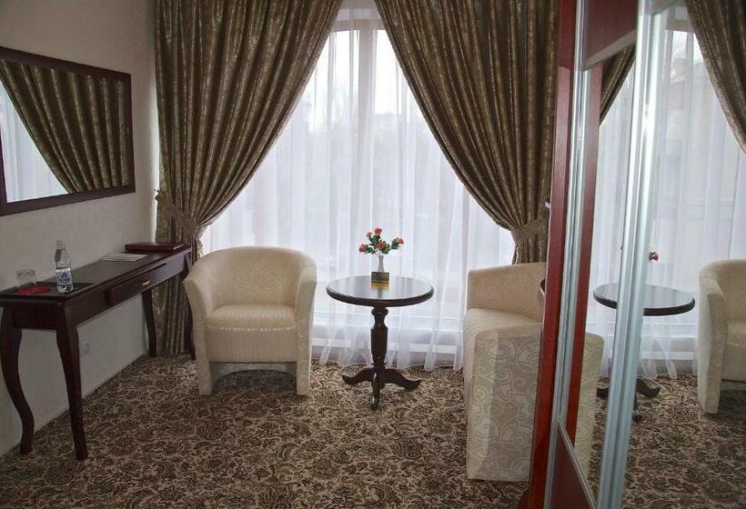 سوئیت راحتی, Slava