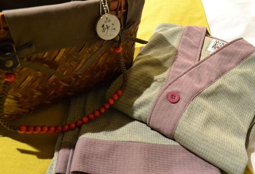 デラックストリプルルーム, Tsukino Yado Sara