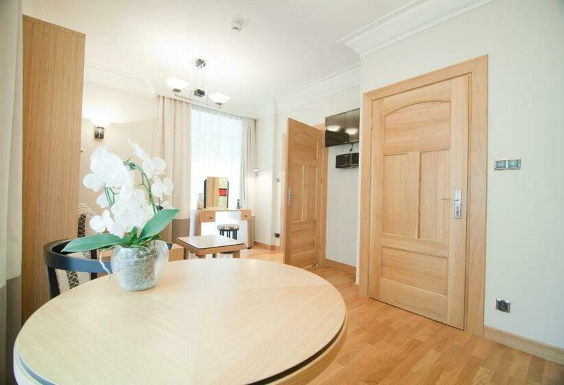 جناح, Villa Alina Medical Spa