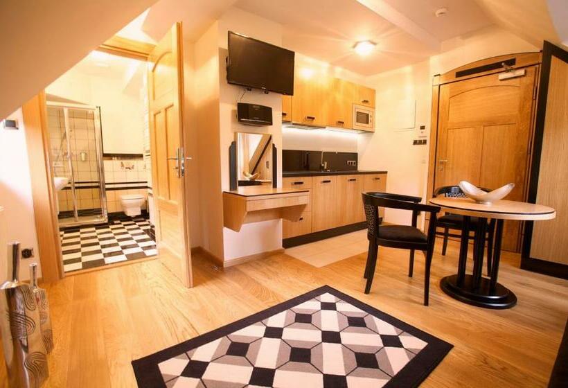 جناح, Villa Alina Medical Spa