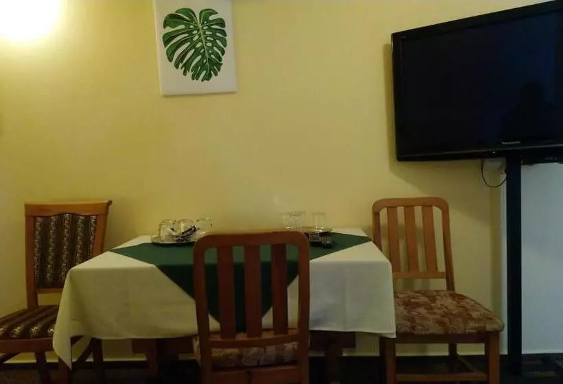 اتاق خانوادگی, Zajazd Ustronie