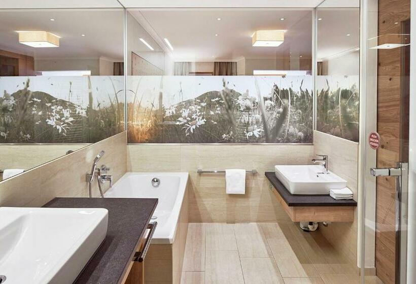 家庭公寓, Familienresort Buchau