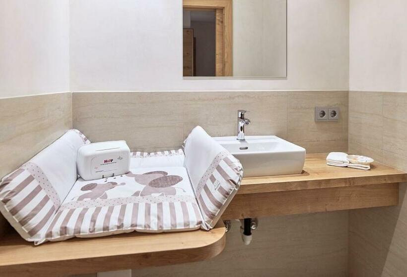 家庭公寓, Familienresort Buchau