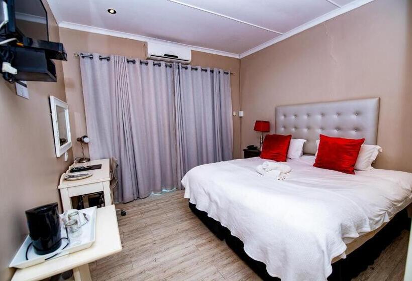 Номер Deluxe, Hutten Heights Lodge By Ilawu