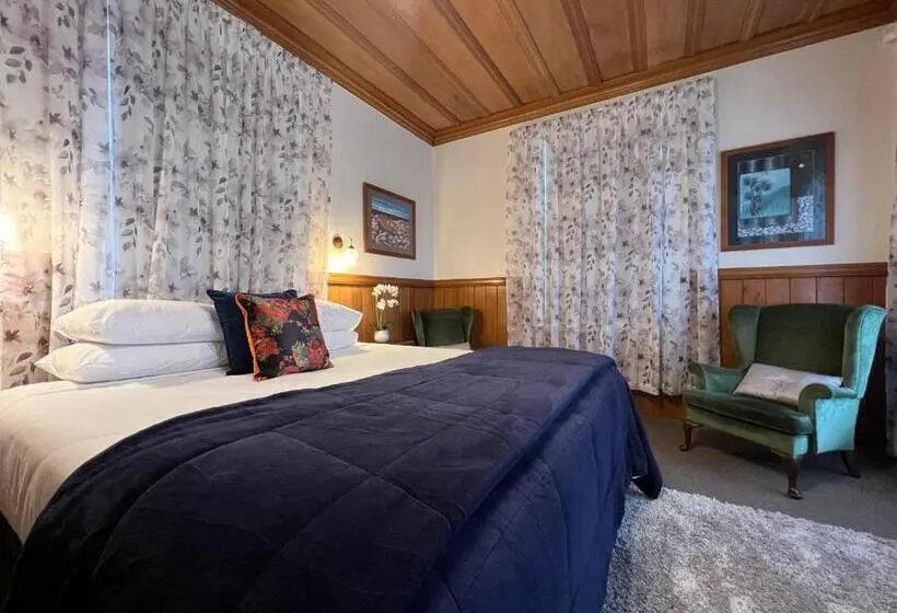 Superior-huone King-vuode, Riverhead Villa