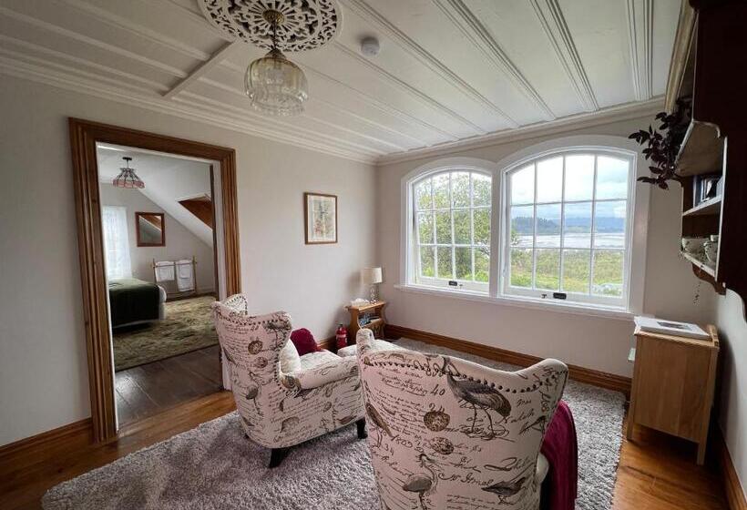 חדר סטנדרט חדר אמבטיה משותף, Riverhead Villa