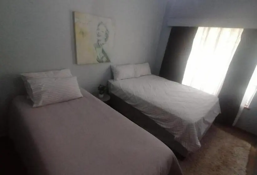 スタンダードルーム, Sgele Guesthouse