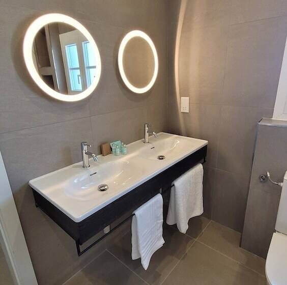 اتاق لوکس, Aqueduct Boutique B&b