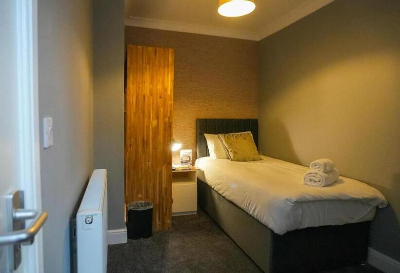 غرفة إقتصادية فردية, Billy S Place