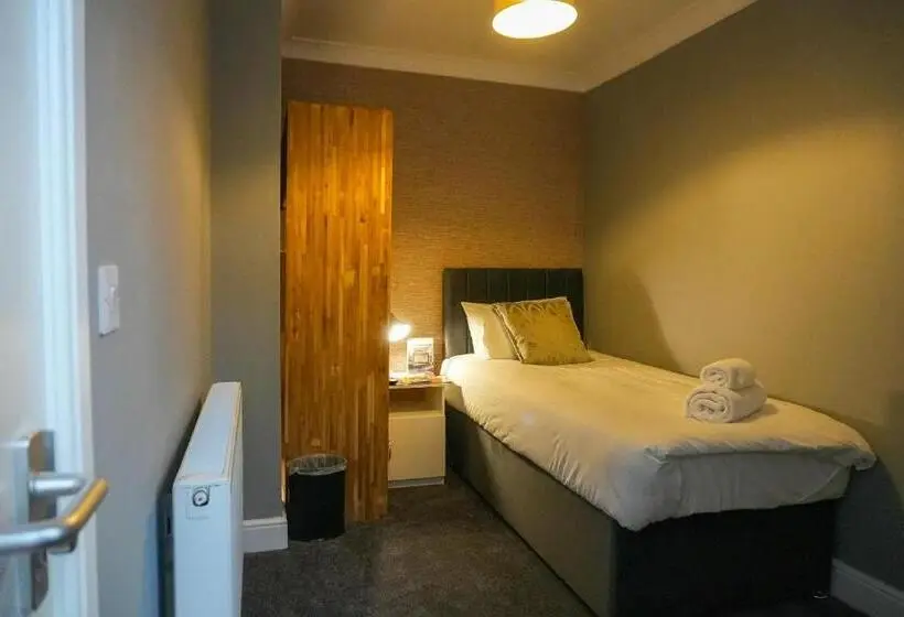 Economy Yhden Hengen Huone, Billy S Place