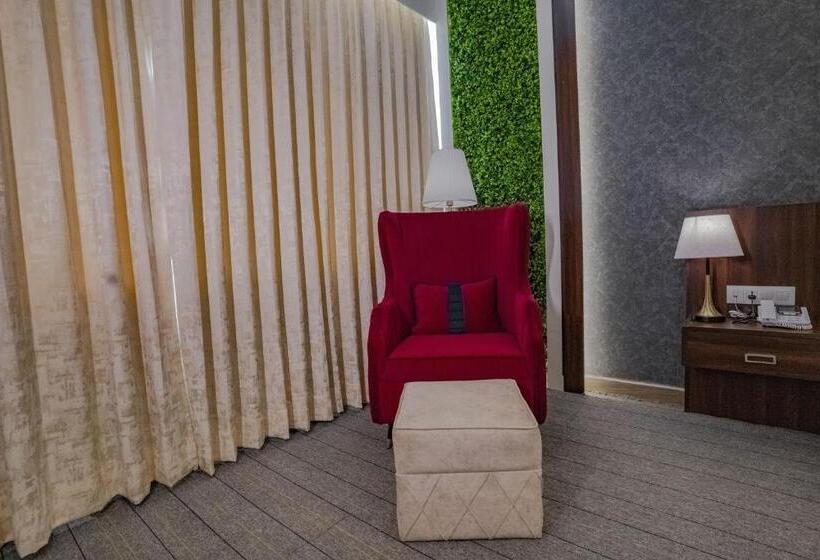 패밀리 룸, Essotto Recreation Hub