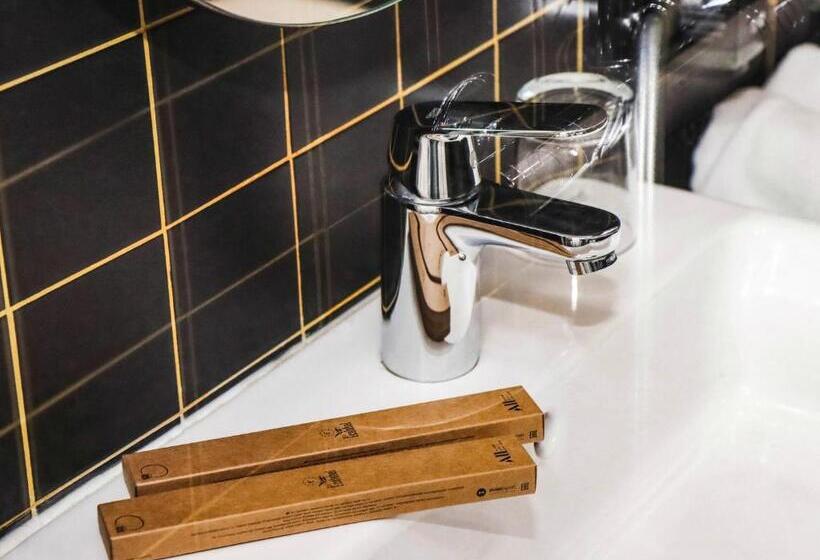 جناح جونيور كلاسيكى, Mercure Miyagi Zao Resort & Spa