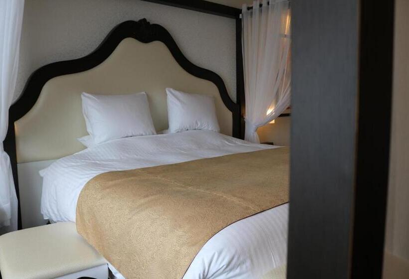 جناح برستيج, Mercure Miyagi Zao Resort & Spa