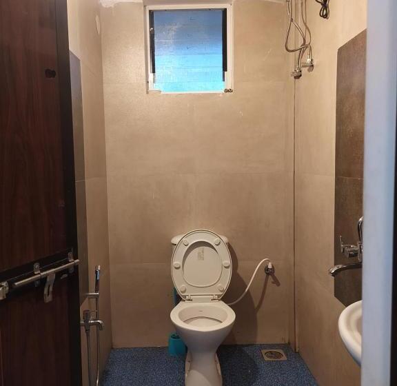 スーペリアスタジオ, Miranda Guest House By Rosh Hospitality