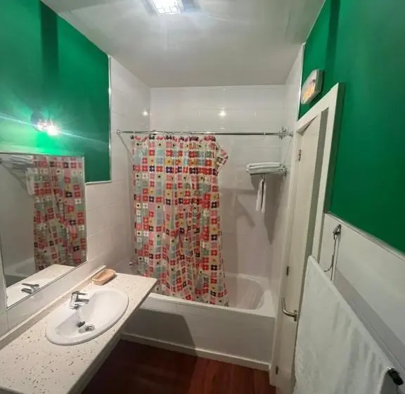 3-Bett-Standardzimmer, Orquídea Real