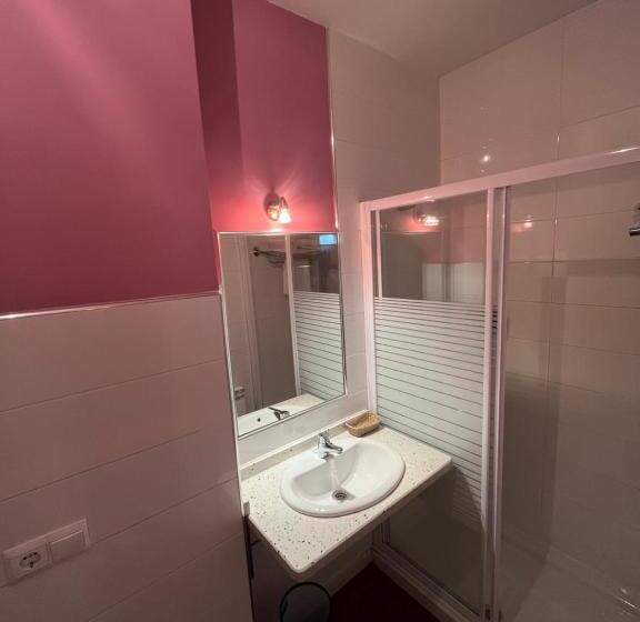 غرفة قياسية فردية, Orquídea Real