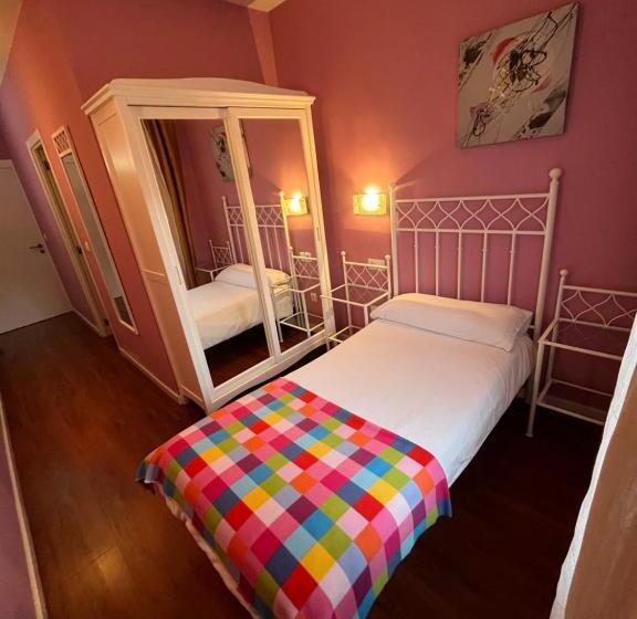 غرفة قياسية فردية, Orquídea Real