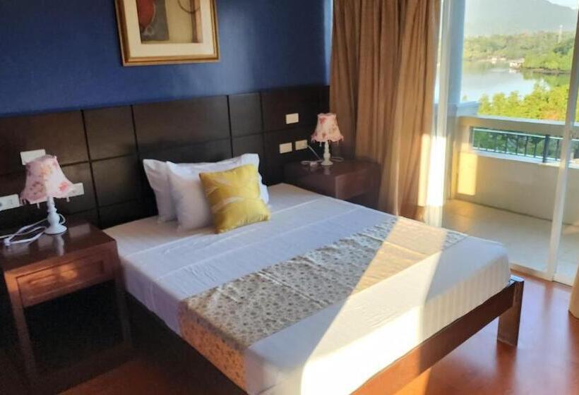 اتاق استاندارد با چشم‌انداز دریا, Palacio Puerto Princesa