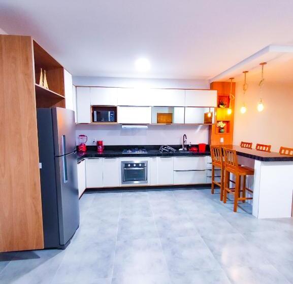 ３ベッドルームアパートメント, Pousada E Restaurante Garoupa