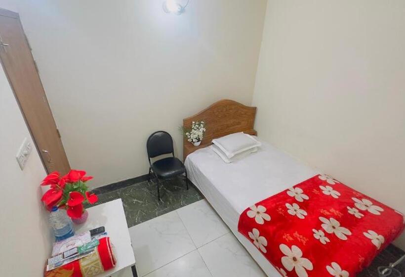 اتاق اکونومی, Royal Blue Residence