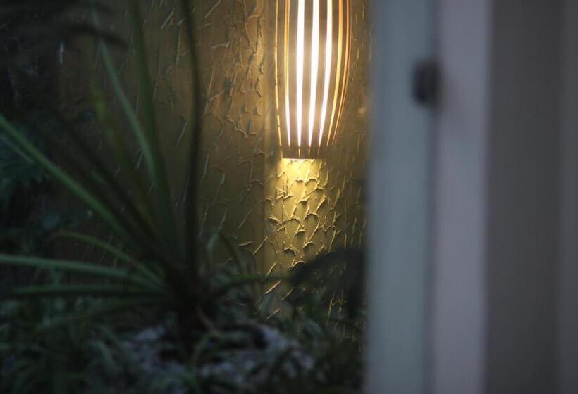 غرفة قياسية رباعية, Serra Plaza Premium