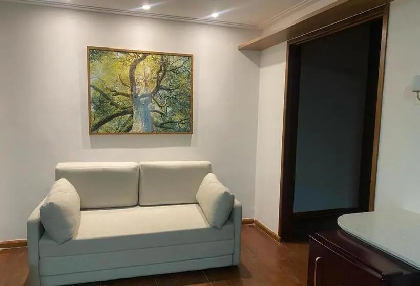 Presidenttisviitti, Serra Plaza Premium