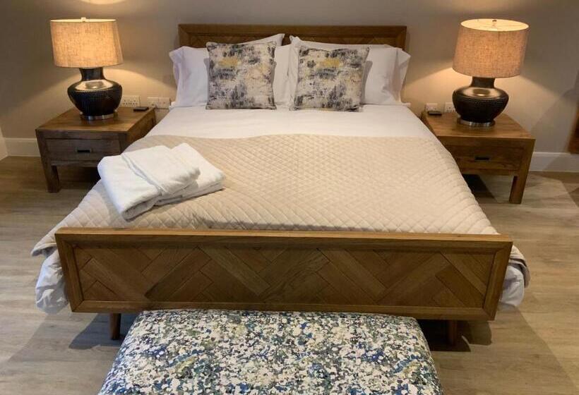 Номер Стандарт, Sleeping Giant