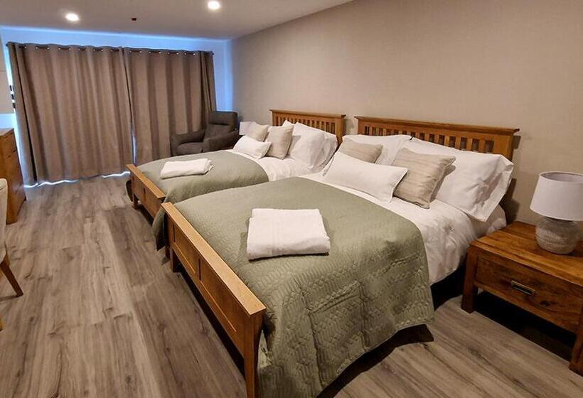 Номер Deluxe, Sleeping Giant
