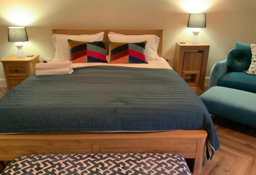 キングサイズベッドのスーペリアルーム, Sleeping Giant