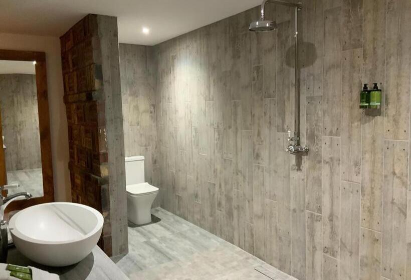 キングサイズベッドのスーペリアルーム, Sleeping Giant