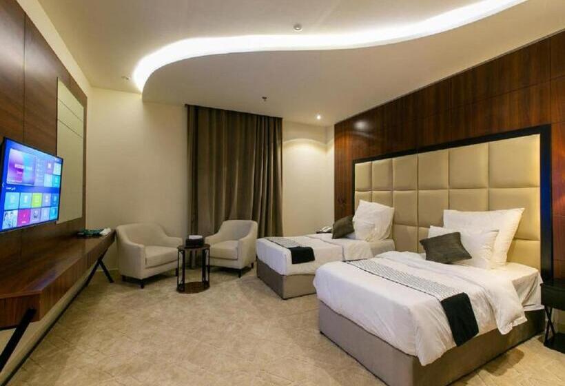 اتاق استاندارد با تخت بزرگ, The S