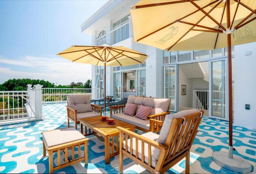 اتاق استاندارد با تخت بزرگ, Mia Luxury Villa Bình Châu